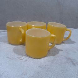 Vintage Set of 4 Federal F  Milk Glass Coffee Cup , Mug  Apricot Color 