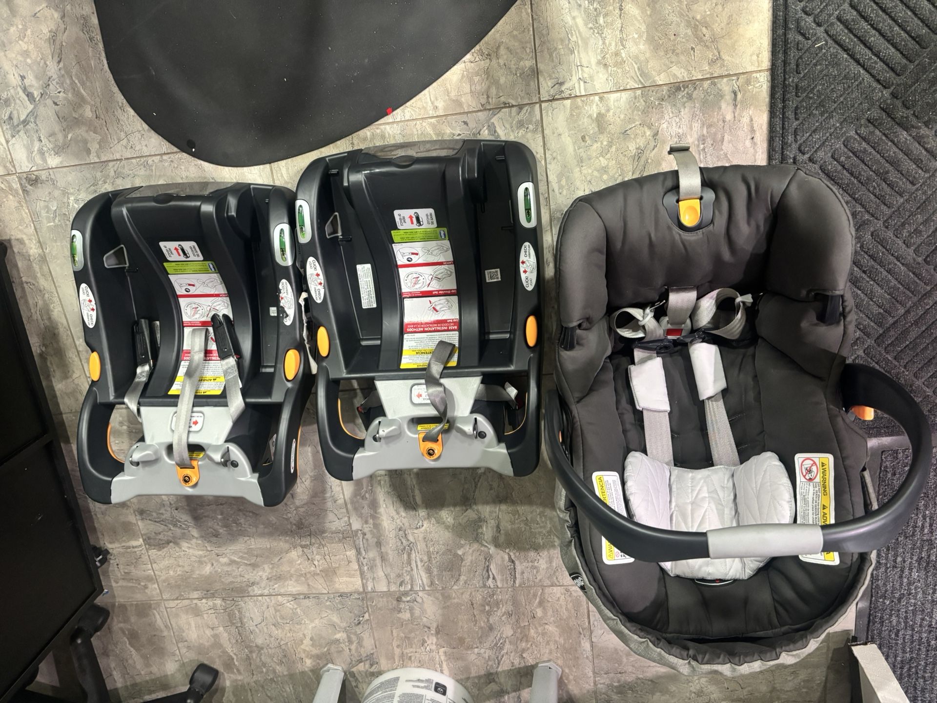Car seat With 2 Bases