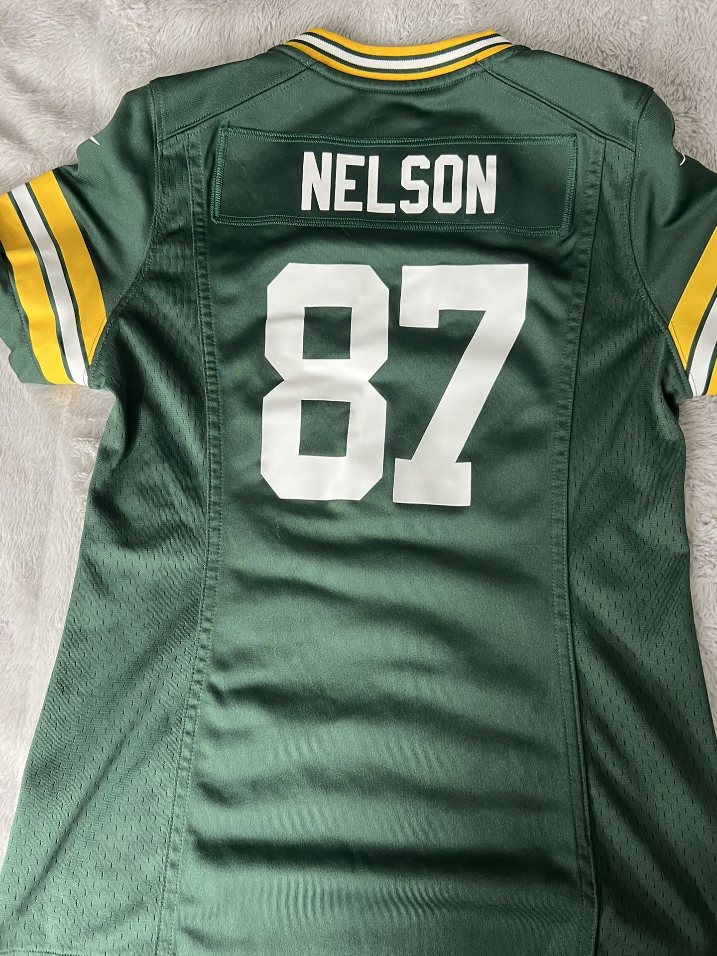 Packers size small In Woman Jersey 