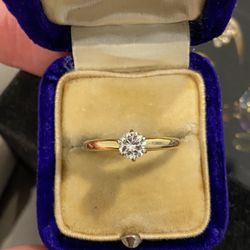 14K GOLD ENGAGEMENT DIAMOND RING 