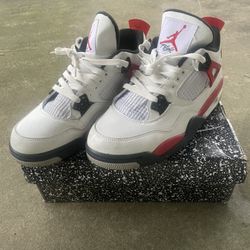 Jordan 4