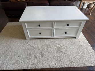 Ashley Bolanburg Coffee Table with Lift Top