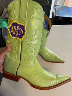 Size 9 Cowboy Boots Teju XXX Toe Pistache Green Color