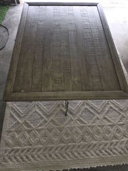 Coffee table and area rug
