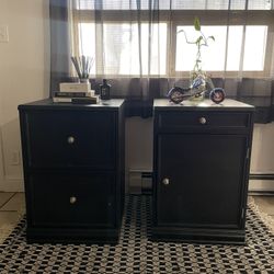 Black Set of Nightstands 