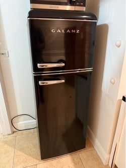 Galanz Fridge (not free entertaining offers)