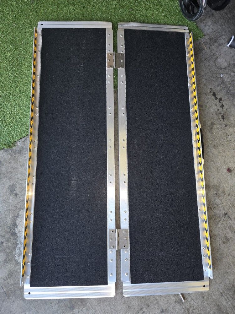 Wheelchair Ramp 4FT, Non-Slip Aluminum Ramps for Wheelchairs for Home, Handicap Wheelchair Ramps for Home Steps