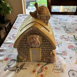 Three Pigs and Wolf Cookie Jar