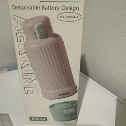 New In Box Portable Bottle Warmer