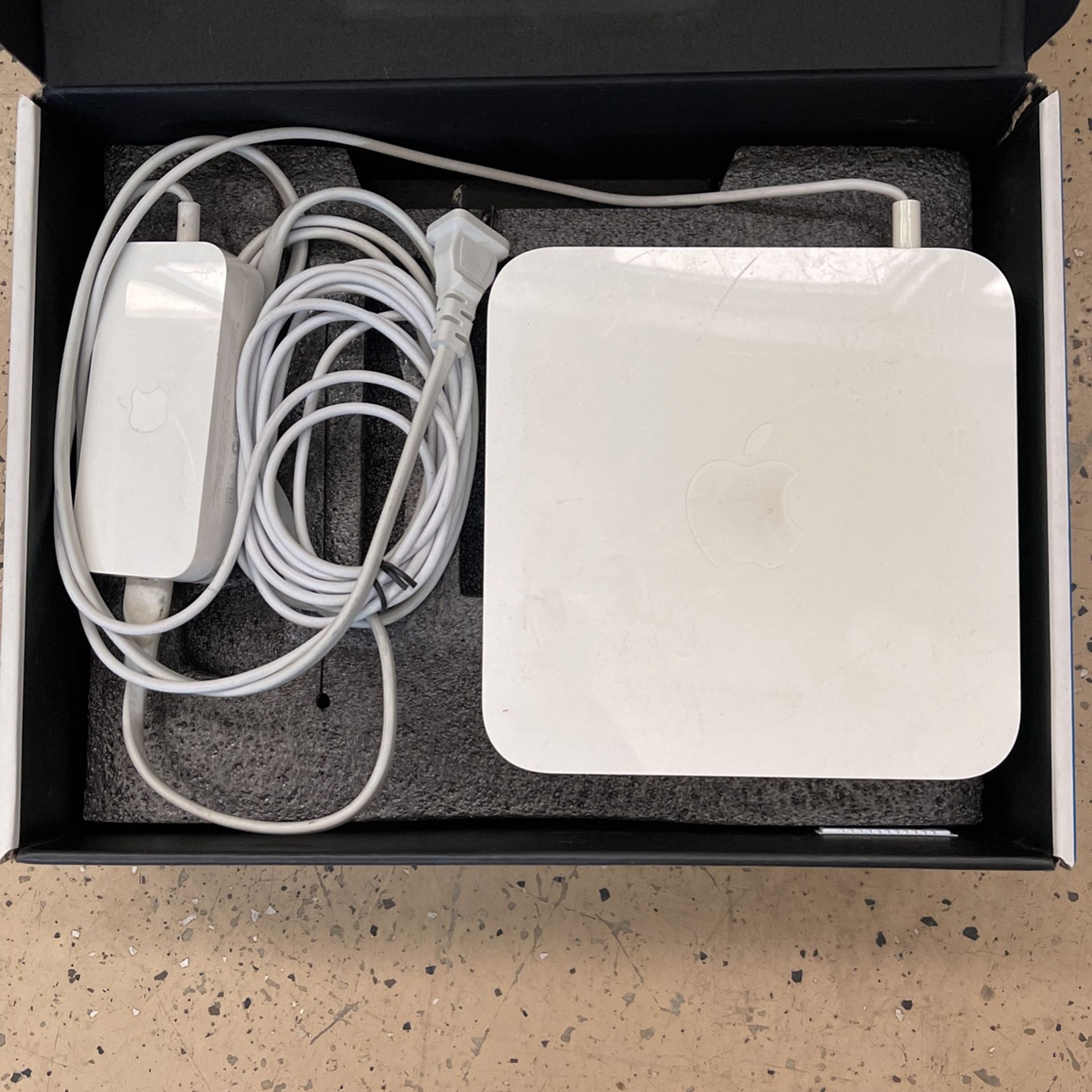 Apple Router