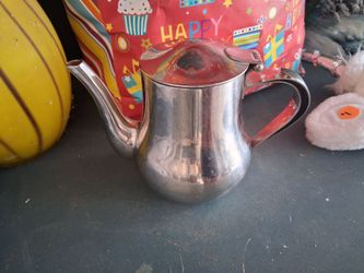 Creamer pot