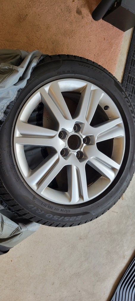 Audi Winter Wheels - Sottozero3 Runflat tires and new Audi rims