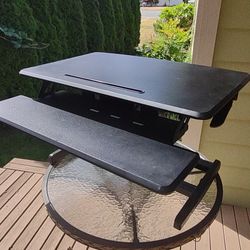 Variable Height  Stand Up Desk
