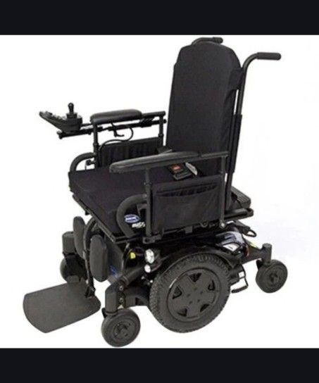 Invacare TDX SP2 Bariatric Electric Wheelchair & Charger