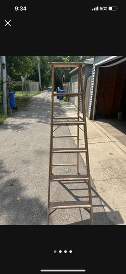 6’ Ladders