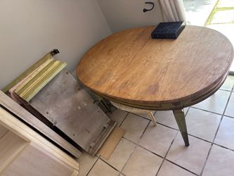 Dining table - vintage 60s expandable