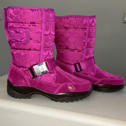 COACH Vintage Snow Boots Hot Pink Size 7