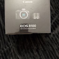 Canon EOS R100 Mirrorless Camera