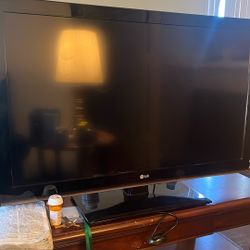 36 inch LG smart TV