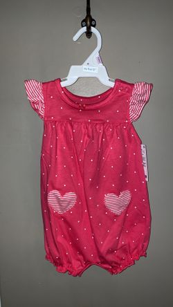 NWT Carters 9m Outfit 