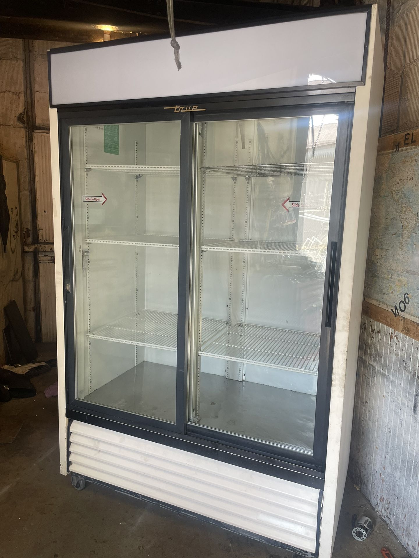 Used True 2-door GDM-45 Beverage Merchandiser Cooler