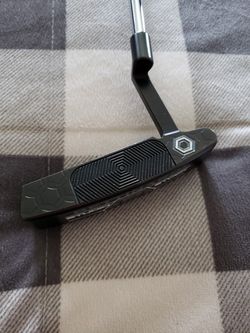 Bettinardi Studio Stock 14 Custom 33"