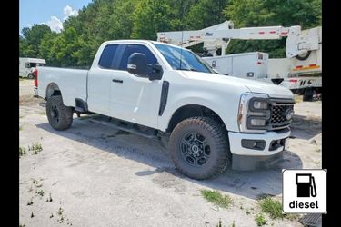2025 Ford F350 Super Duty Super Cab