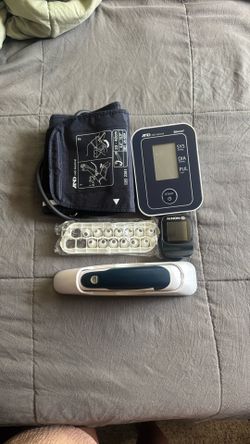 A&D Medical Blood Pressure Monitor, Ear thermometer and Nonin Pulse Oximeter Kit