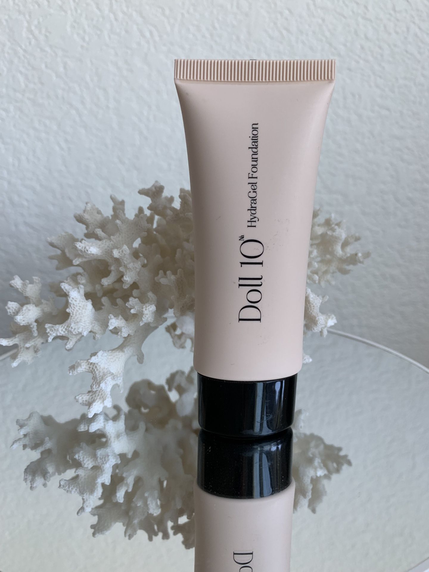 DOLL 10 HydraGel Foundation – Shade: Fair Vegan Cruelty-Free (30 mL / 1 fl oz)