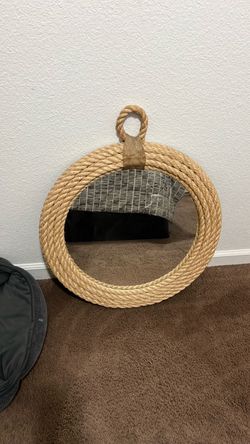 Round Rope Wall Mirror like new