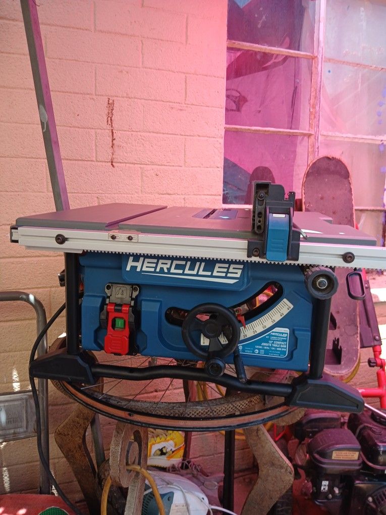 Hercules Table Saw