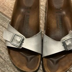 Birkenstock Silver Piel Size 7