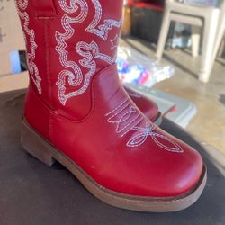 Boy boots