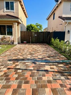 Paver