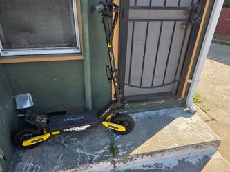 EOEOTWO Electric Scooter for Adults - 1200W Motor, 40-45 Mile Range, 28 MPH, LED Display,330 lb Load