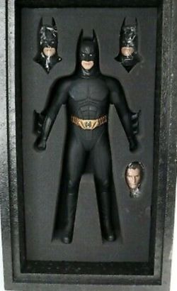 Enterbay 1/4 Scale Batman The Dark Knight