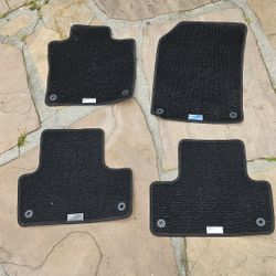 Volvo XC60 2023 Floor Mats