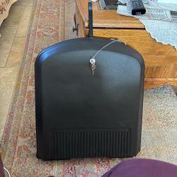 Doskocil Hang N Hide Case. 