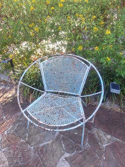 1 Mid century Wrought-iron Outdoor Furniture