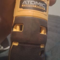 NEW Dewalt Atomic 20V MAX Cordless 1/2" Ratchet (Tool Only) Model #DCF512-TY1