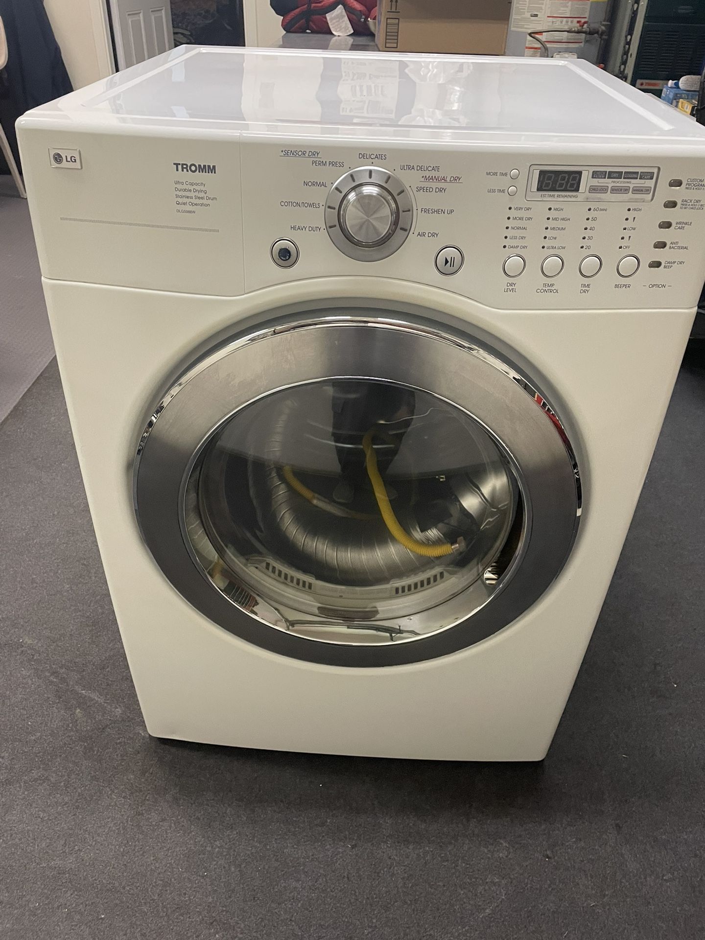 LG Tromm Gas Dryer