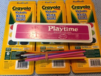 Used washable water color boxes and 16 brushes