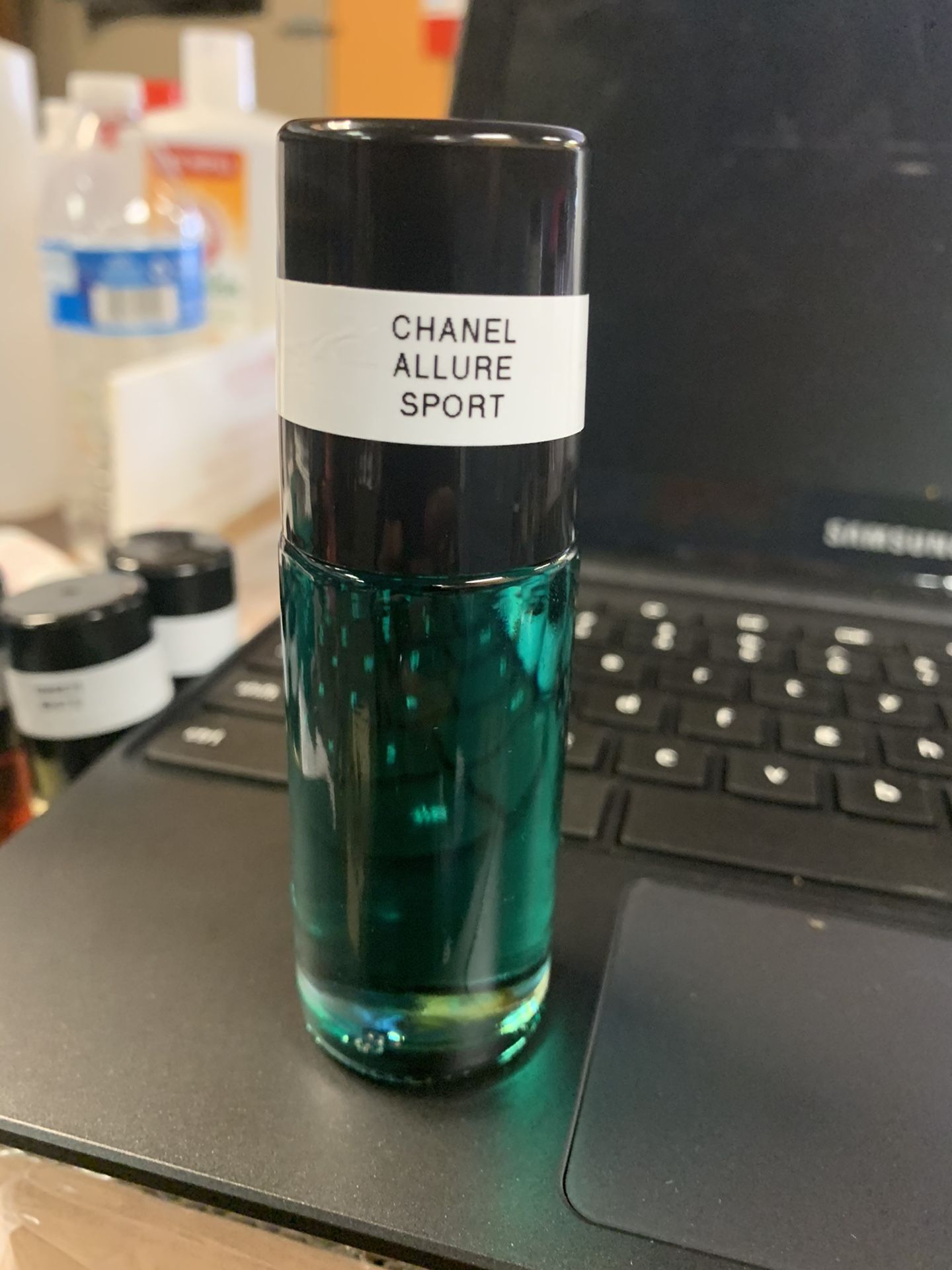 Chanel ALLURE SPORT (m) body oil fragrances
