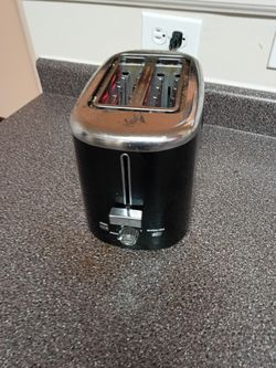 2 Slice Toaster- Bella Electric 2 Slice Toaster 31050