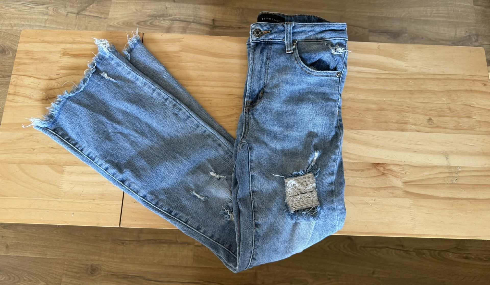 Risen Jeans