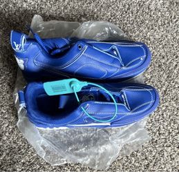 Louis Vuitton Blue Low-Top Sneakers