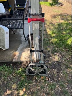 Folding maga cart
