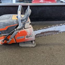 Husqvarna Chainsaw Concrete Saw