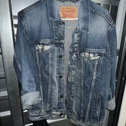Levi’s Men’s Trucker Jacket