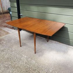 Mid Century Modern Broyhill Sculptra Walnut Drop Leaf Dining Table with 3 Leaves Vintage